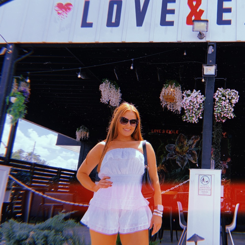 Meet your Posher, Lily